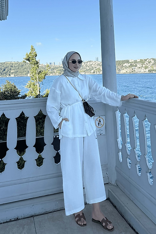 Müslin Gömlekli Takım
