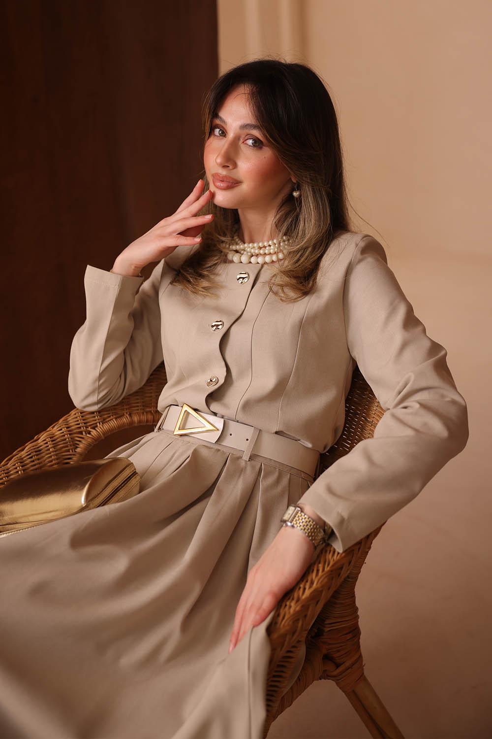 Ofiste Tesettür Kombinleri: Şık ve Profesyonel Giyim Önerileri