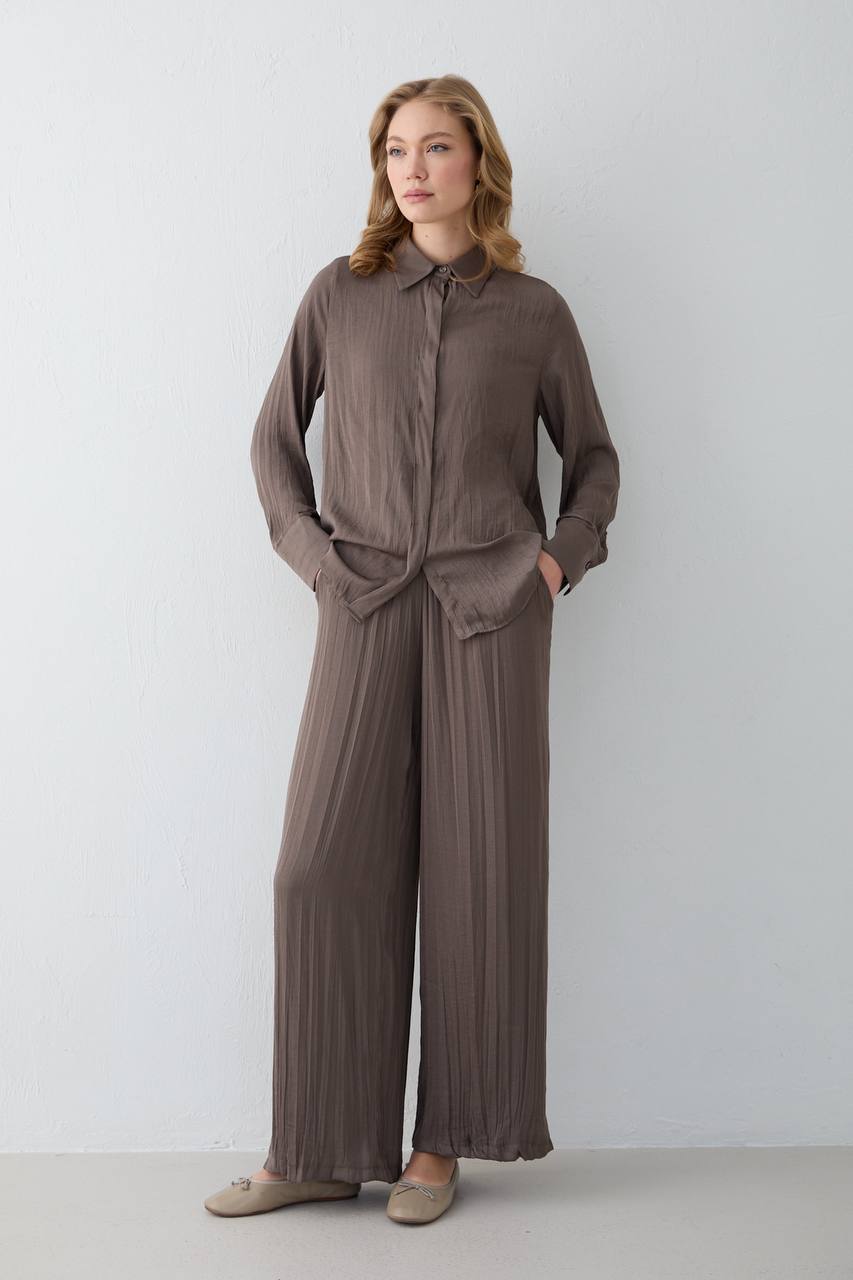 Modal Saten Gömlekli Takım